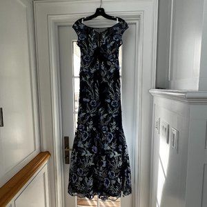 Mother of the Bride gown, size 4, Kelly Chase Couture, Naples, FL, navy/multi